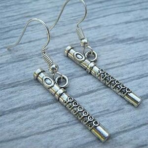 Flute Earrings, Flutist Earrings, Music Charm, Musical Instrument